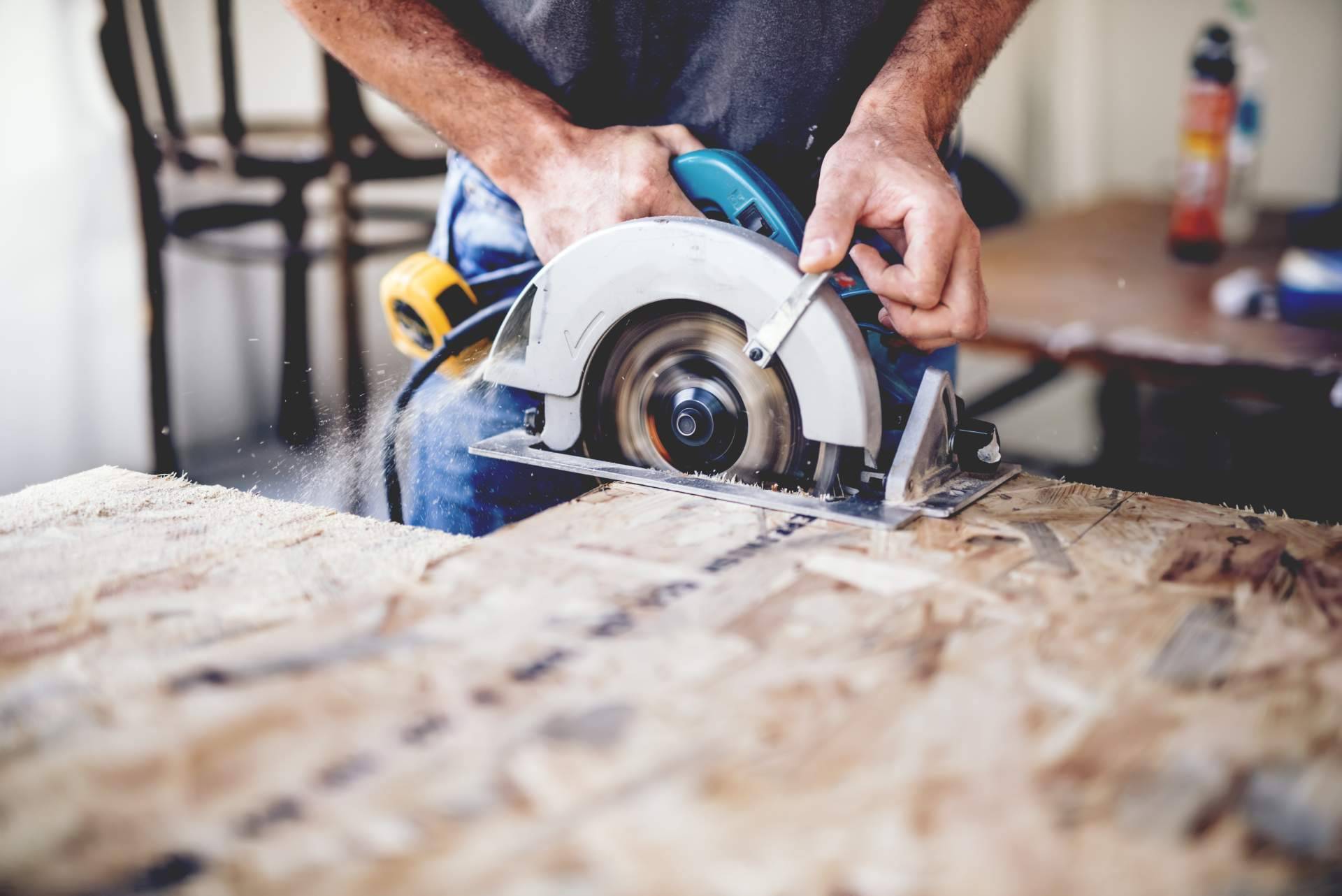 Effective and durable woodworking routers from Mister Worker