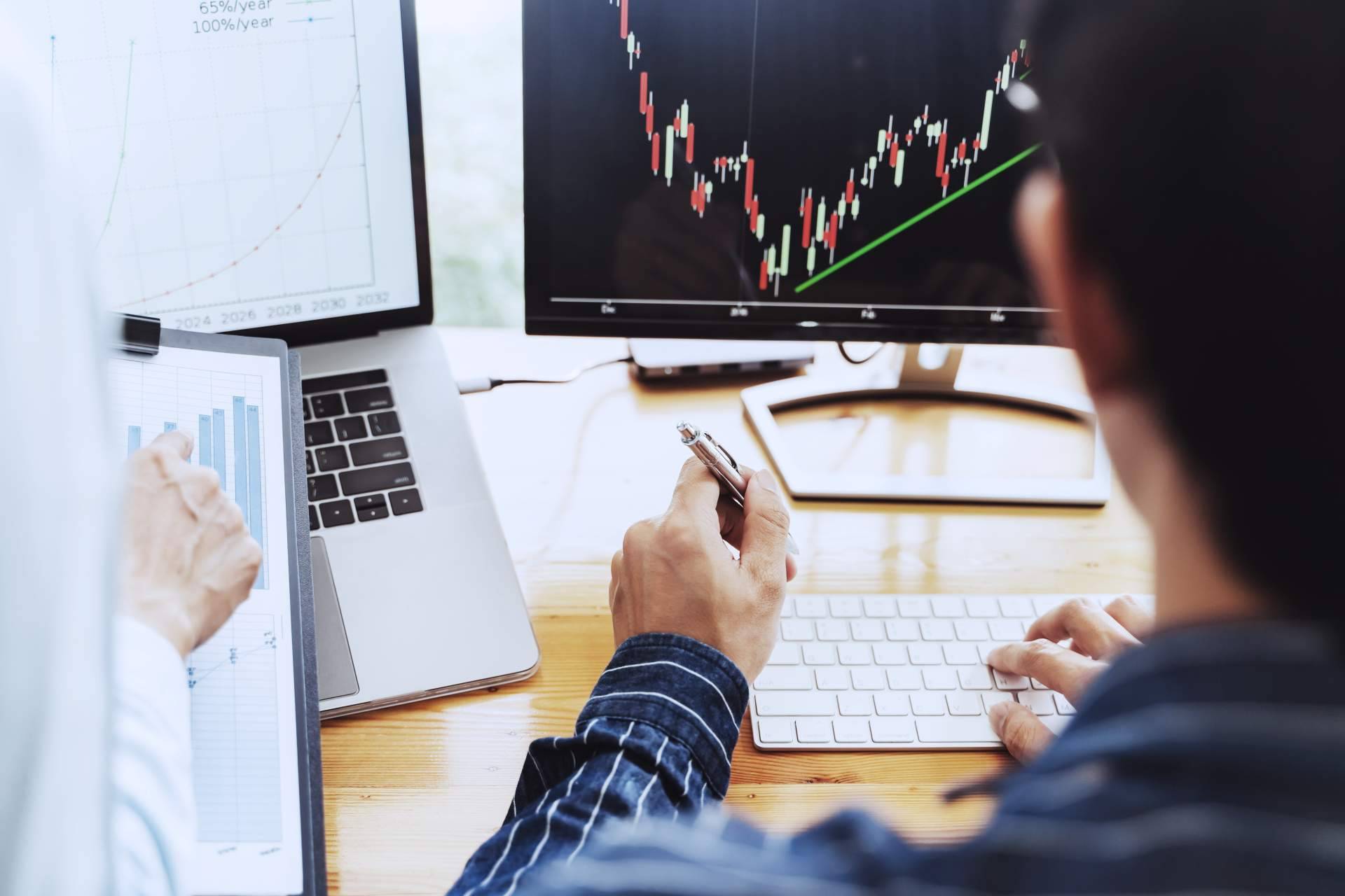 Consultation tool to access exchange rates from over 11 central banks